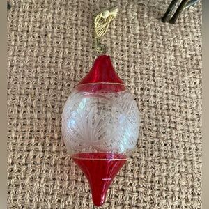 VINTAGE GERMAN RED & GOLD MARQUIS GLASS ETCHED HOLIDAY ORNAMENT